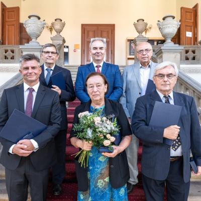 Ctyroky family